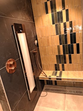 Sunshower Infra Rood. Maat M