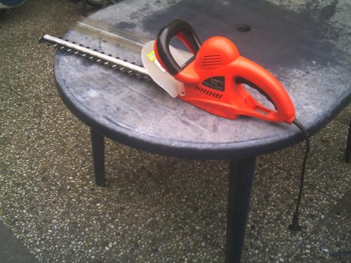 Al uw tuingereedschap weer lekker scherp voor de volgende tuinklus