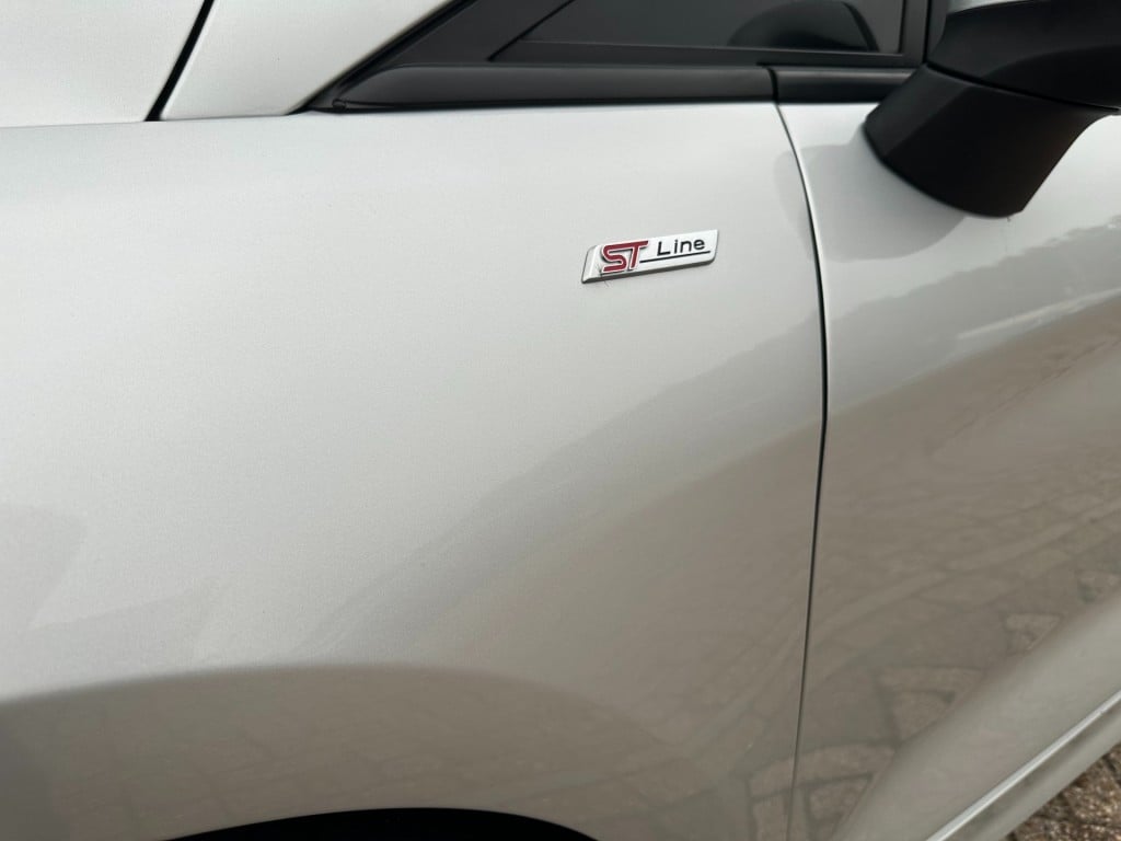 Ford Fiesta 1.0 ecoboost st-line 125pk b&o carplay