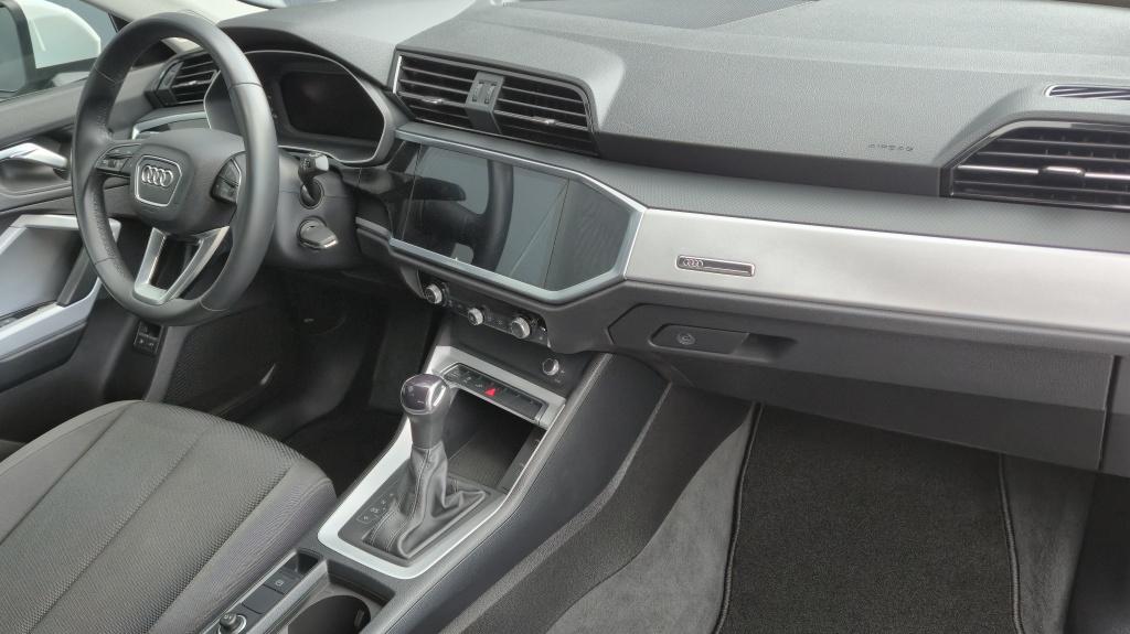 Audi Q3 45 tfsi e edition | hybride | led | clima | navi | acc | 19 inch