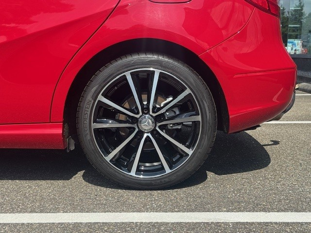 Mercedes-Benz B-Klasse 180 ambition | spiegelpakket | nightpakket | zitcomf