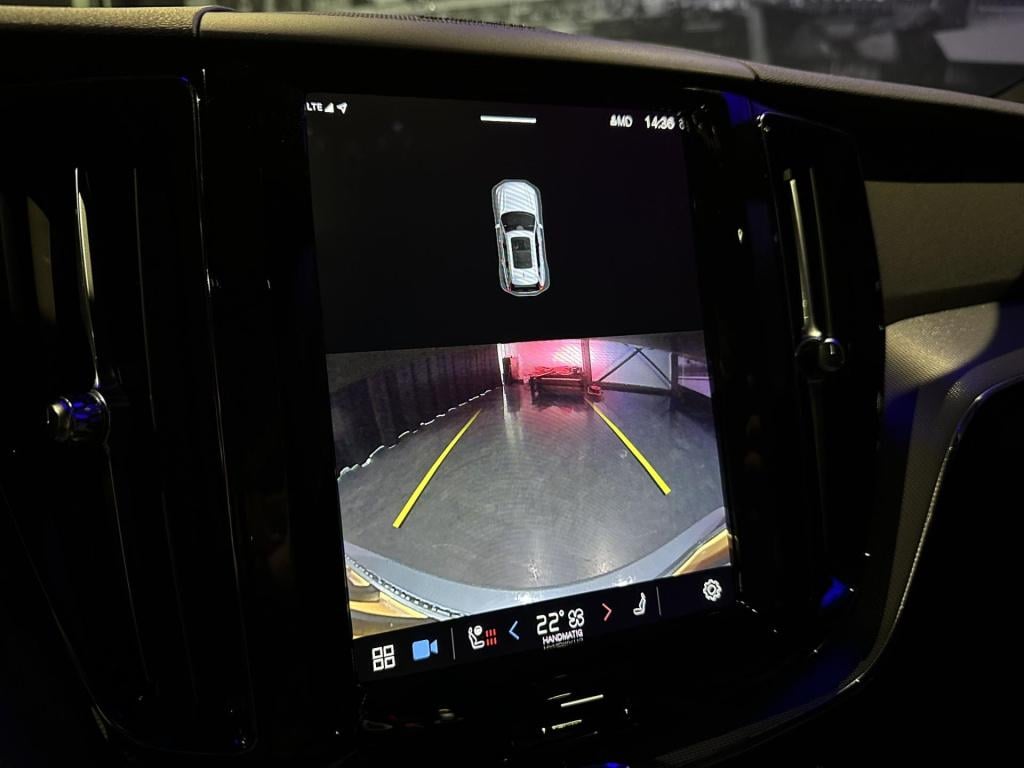 Volvo XC60 2.0 t6 plug-in hybrid awd inscription *pano*hud*memory*