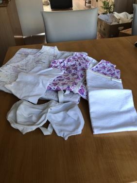 Te koop babyspullen.(z.g.a.n.).