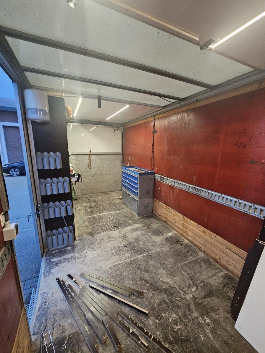 Nissan Atleon 185pk Laadklep 1250kg