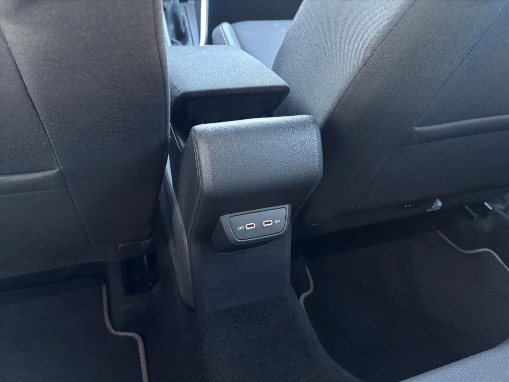 Volkswagen Taigo 1.0 tsi 95pk life climate| carplay| led| 17"lm| rijklaar i