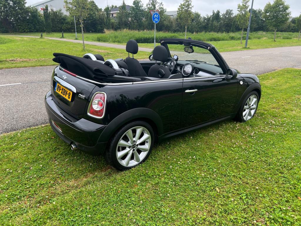 Mini One Cabrio mini 1.6 pepper