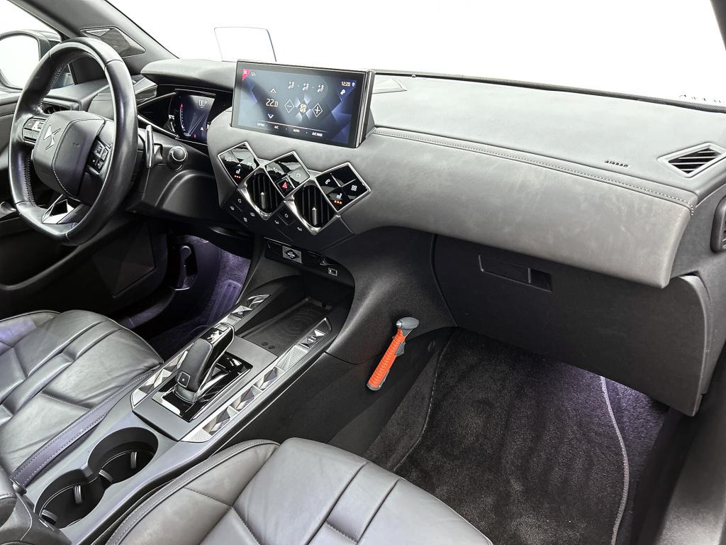 Ds Ds 3 crossback 130 pk automaat grand chic | adaptive cruise | leder | he