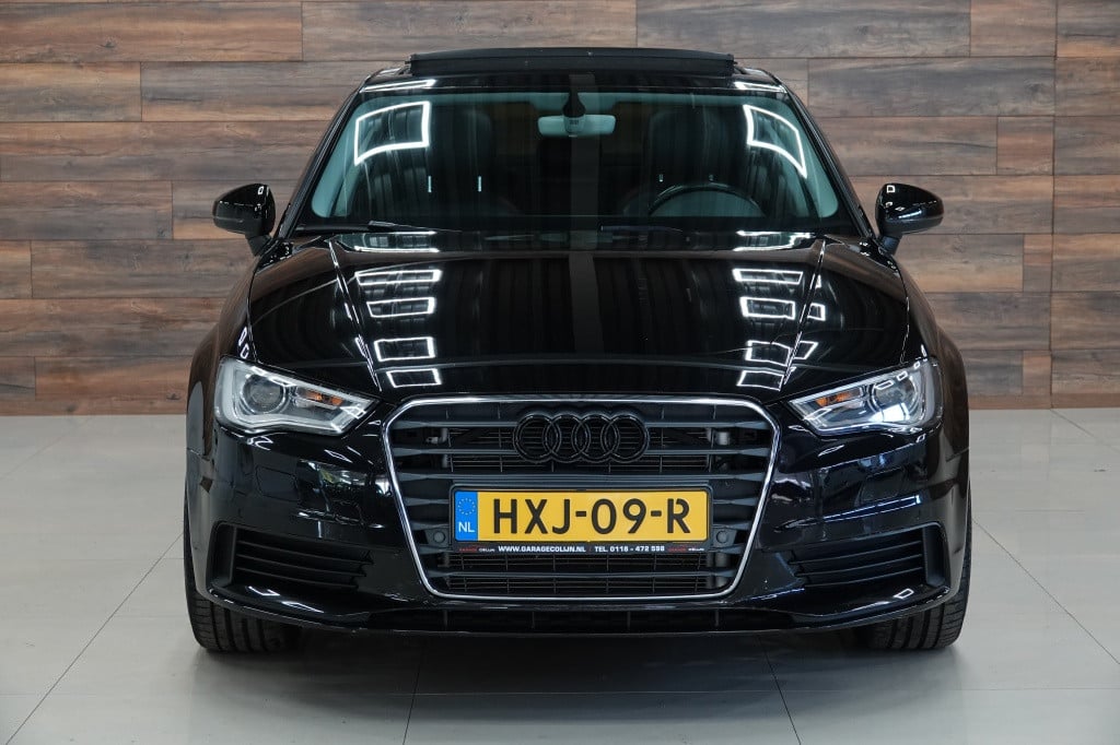 Audi A3 limousine 1.8 tfsi | panorama | leder | camera | pdc |