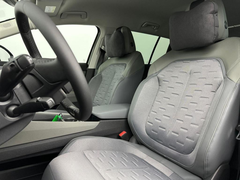 Skoda Peaq business edition elektromotor 210 kw / 286 pk suv