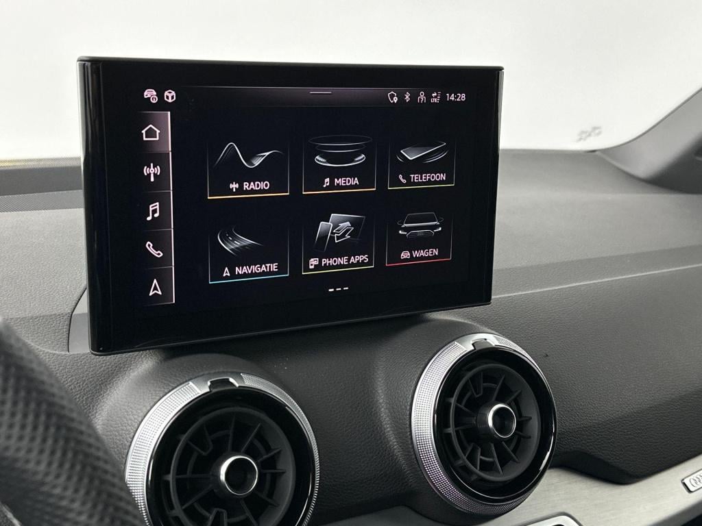 Audi Q2 s edition 35 tfsi 110 kw / 150 pk hatchback 7 vers