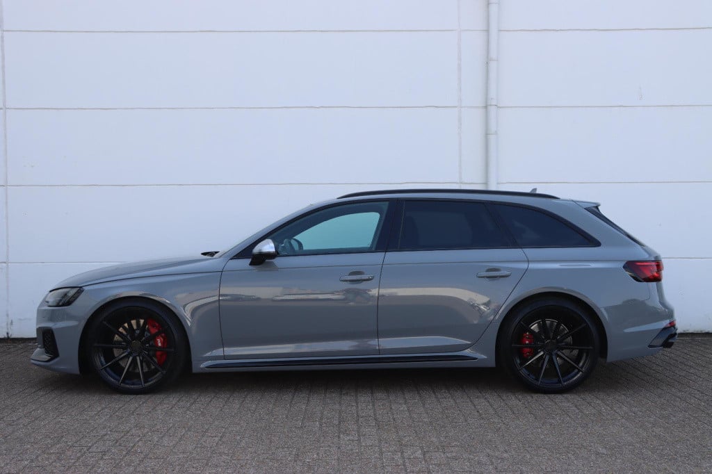 Audi Rs4 avant 2.9 tfsi quattro 450pk tiptronic