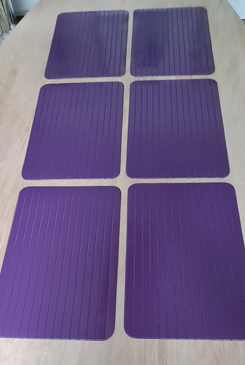 6 mooie paarse kunststof placemats, 45x30 cm