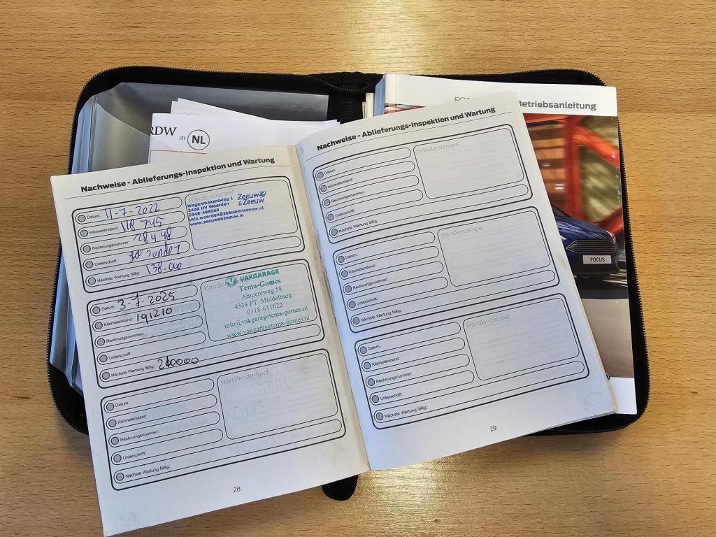 Ford Focus wagon 1.0 first edition