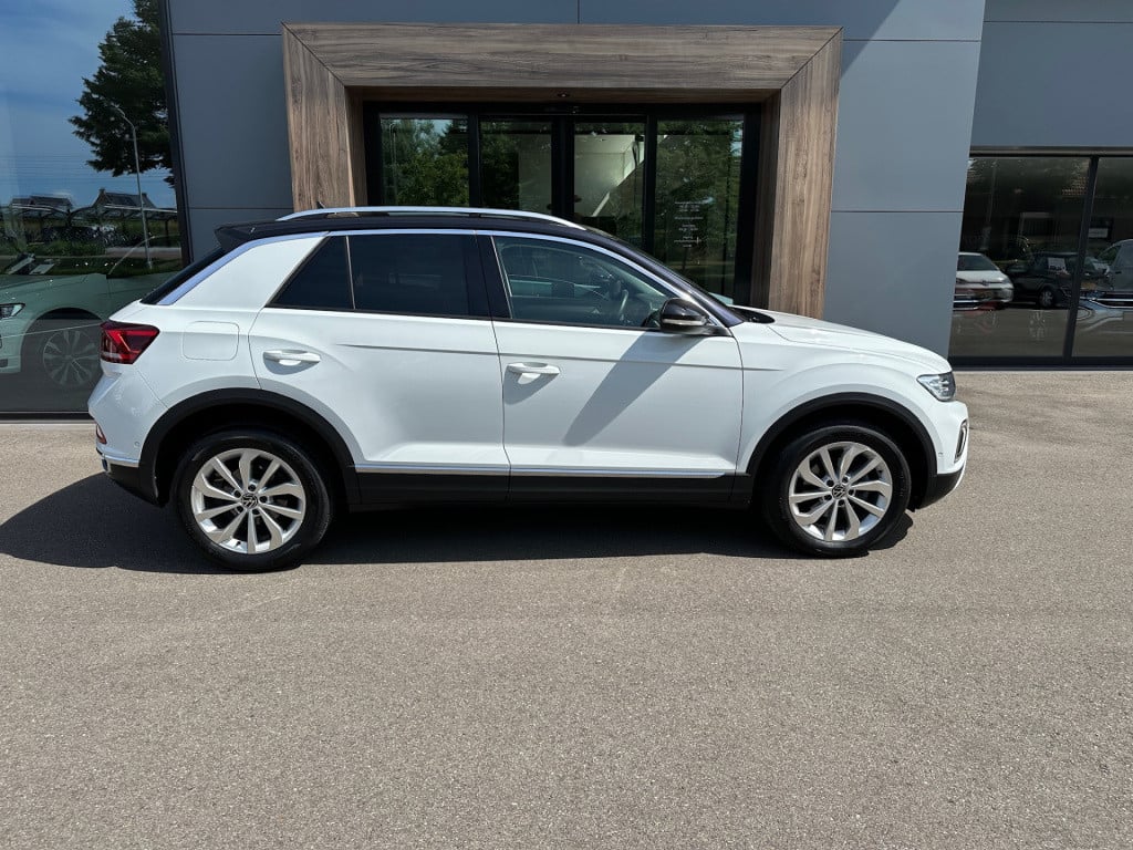 Volkswagen T-roc 1.5 tsi 150pk dsg style | camera | navi | adapt. cruise | 