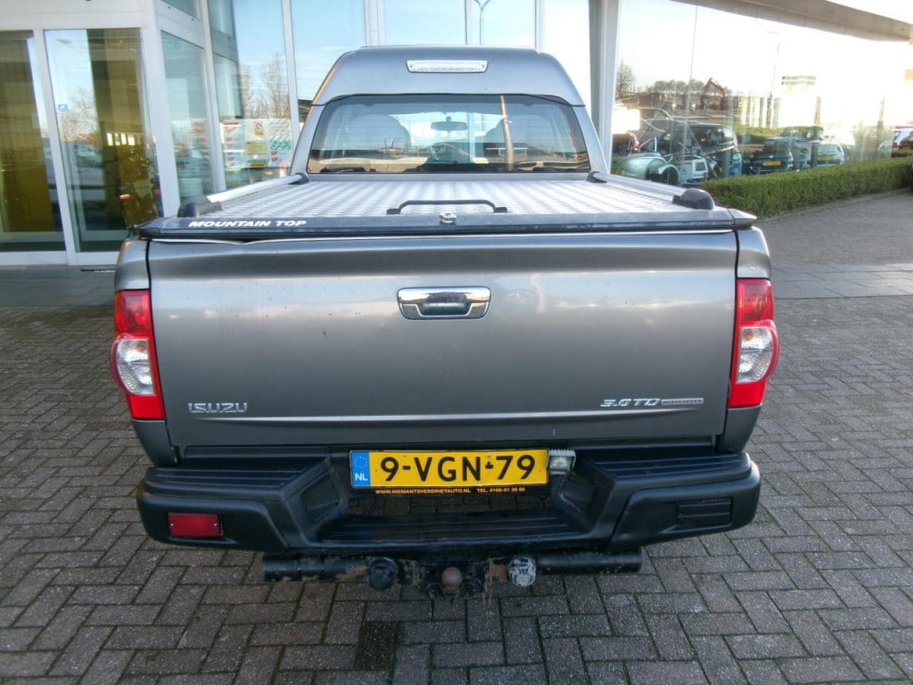Isuzu D-max 3.0 double cab ls l2/h2 4x4 4wd automaat