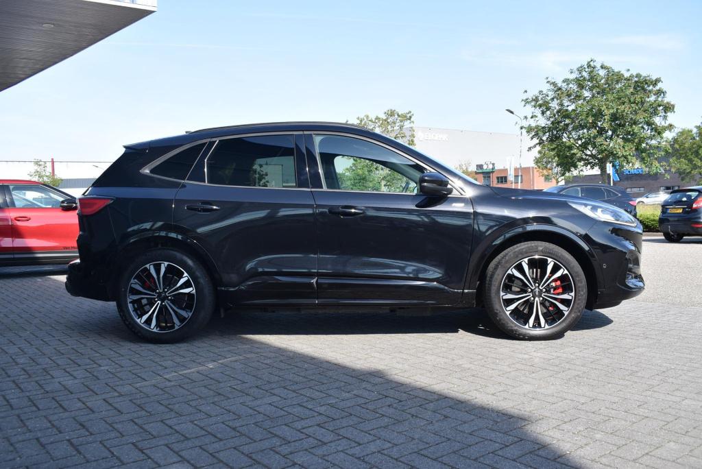 Ford Kuga 2.5 phev st-line x