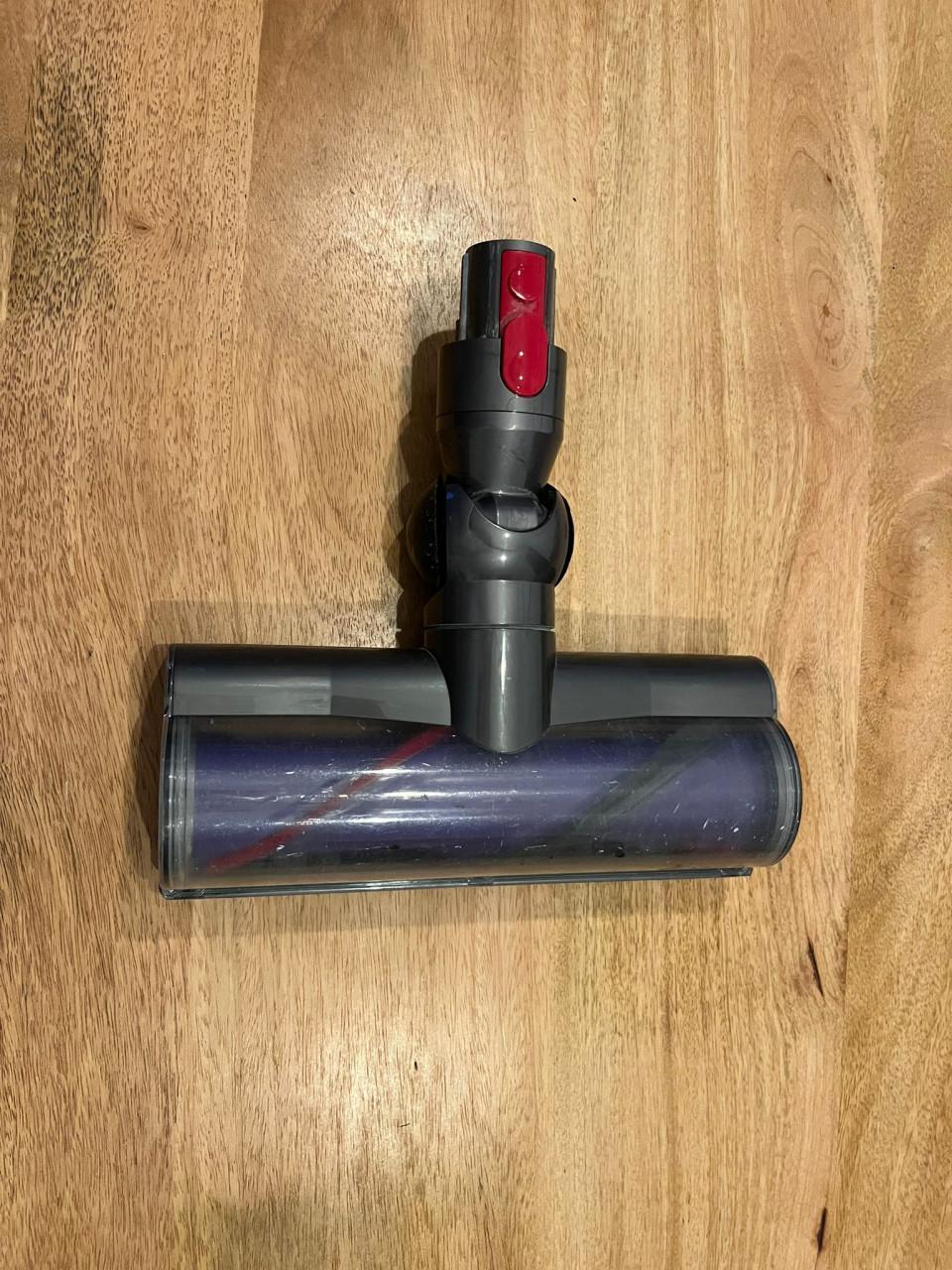 DYSON V10 Motorhead rood (2021)