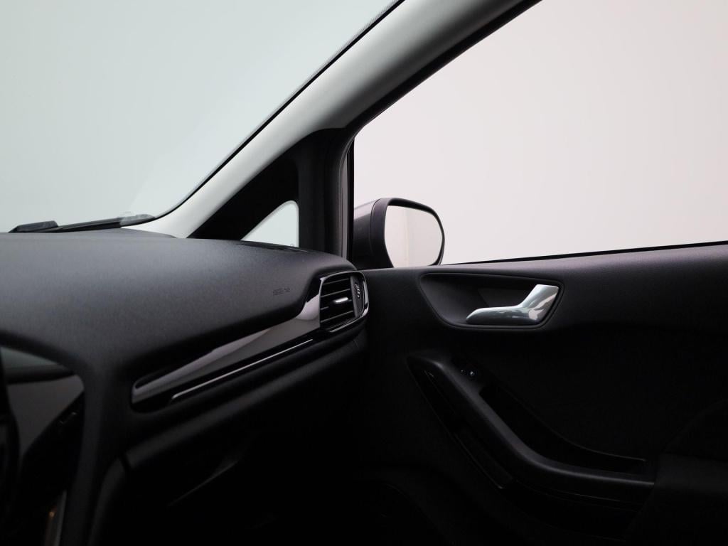 Ford Fiesta 1.1 trend navigatie | airco | dab | pdc | apple carplay/ androi