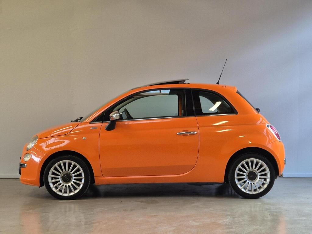 Fiat 500 1.2 lounge / origineel nl / schuifdak / distributieriem vervangen