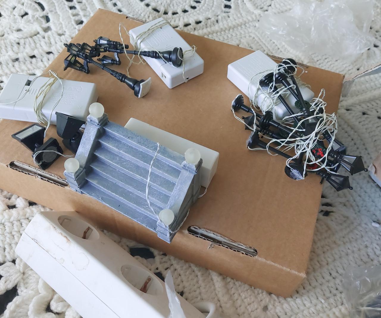 HUISJES Te Koop Let OP al wat items verkocht