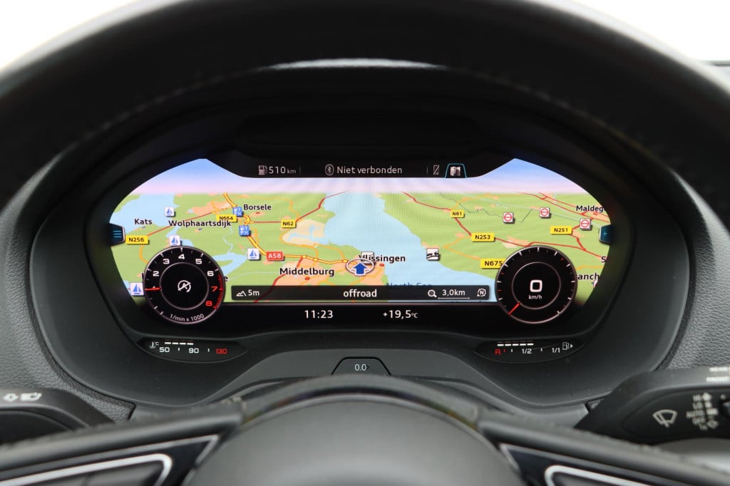 Audi Q2 30 tfsi design pro line plus
