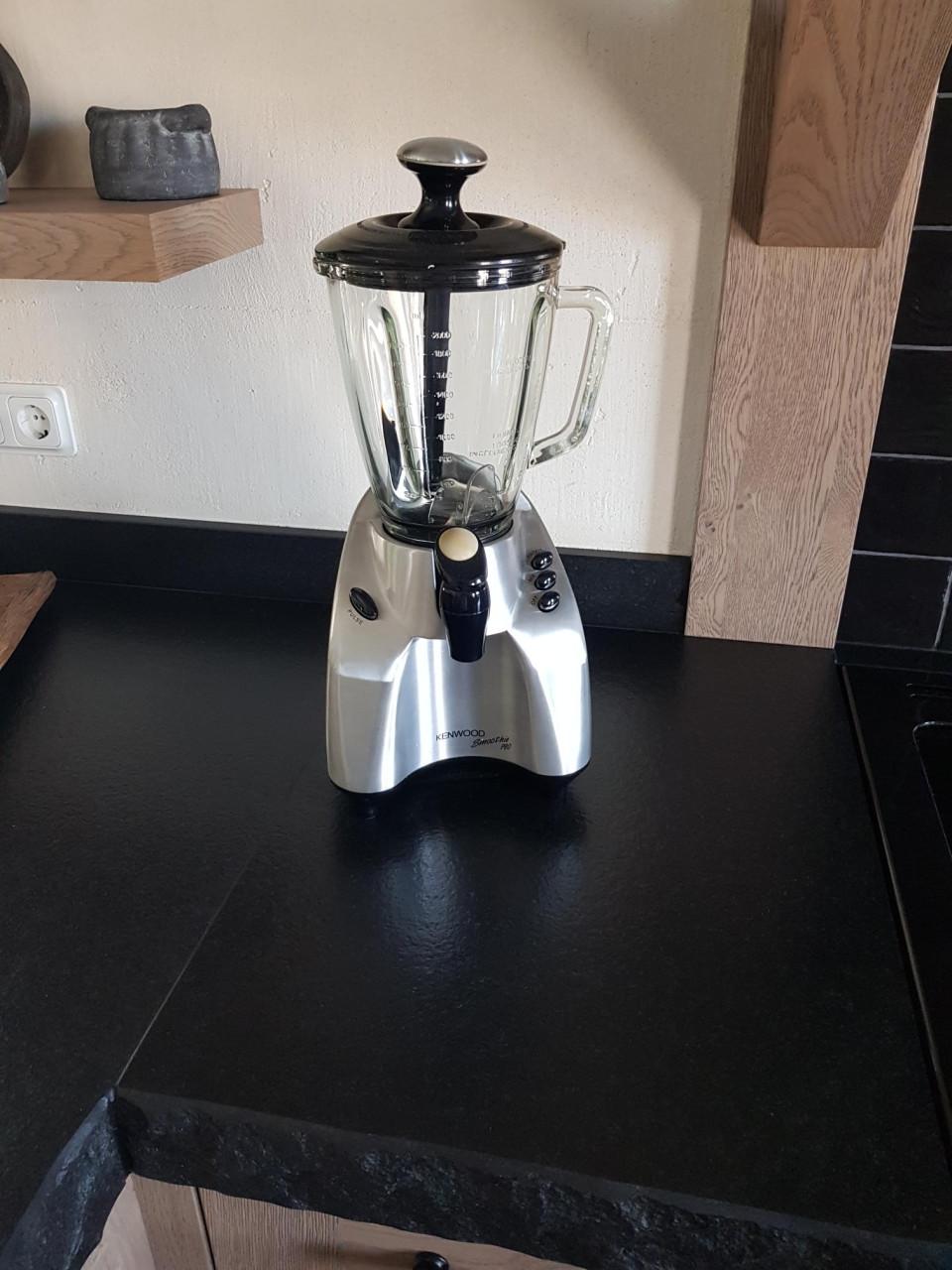 Kenwood smoothie machine