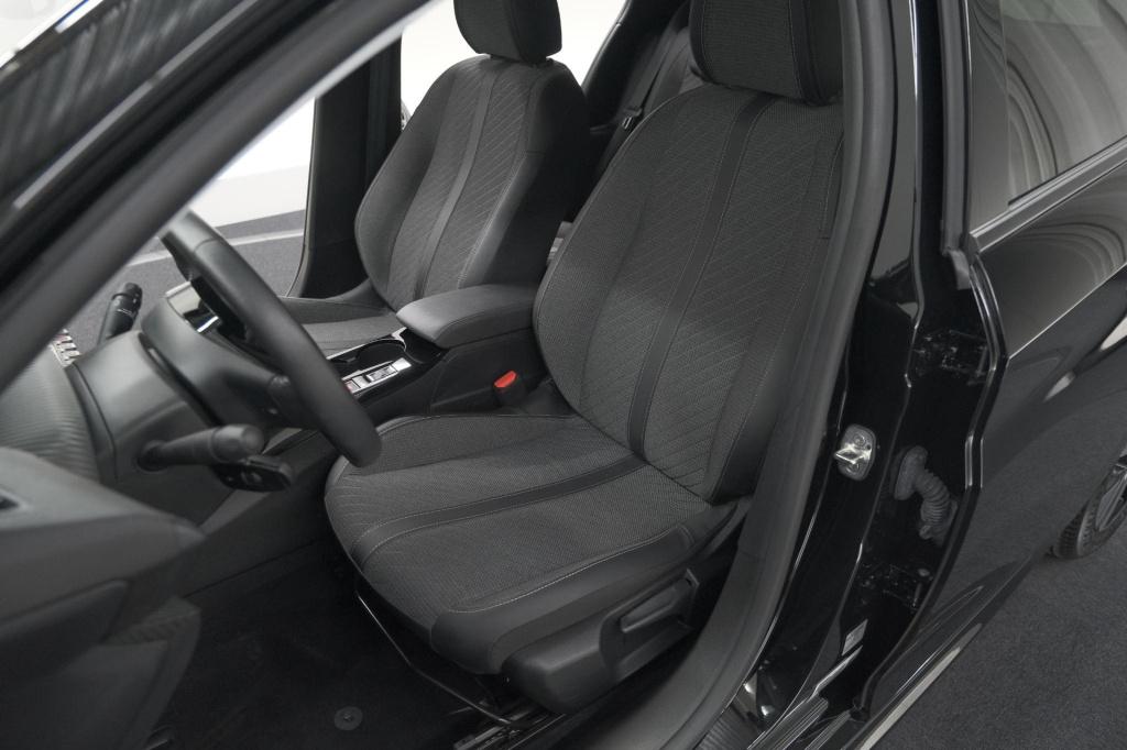 Peugeot 208 puretech 100 allure | apple carplay | parkeersensoren | climate