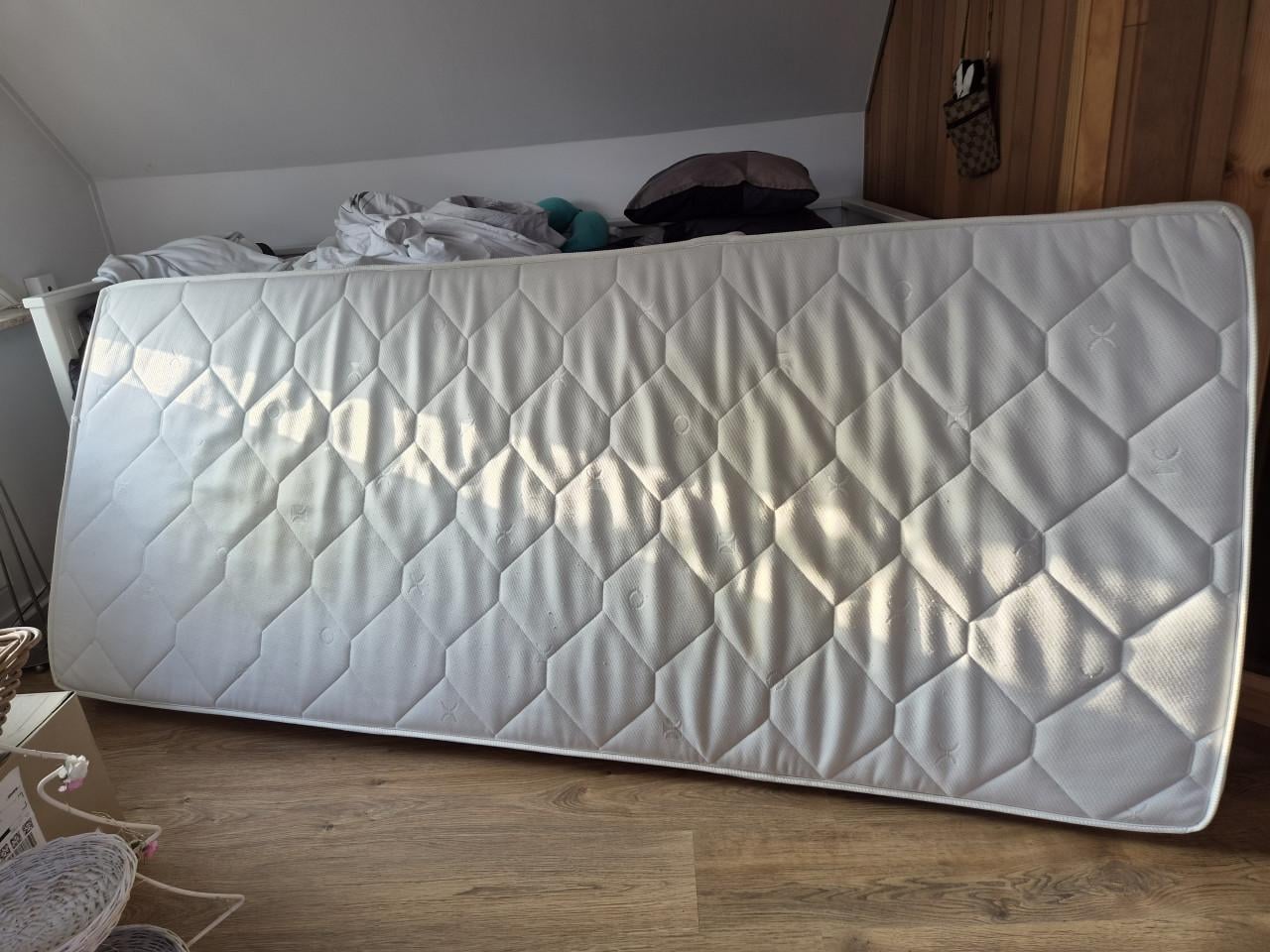 Matras gebruikt 90x220