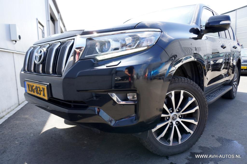Toyota Land Cruiser 2.8 d-4d-f challenger window van