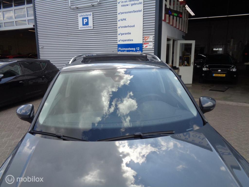 Volkswagen Tiguan 1.5 tsi elegance/airco/navi/panorama/virtual/vol leer/mem