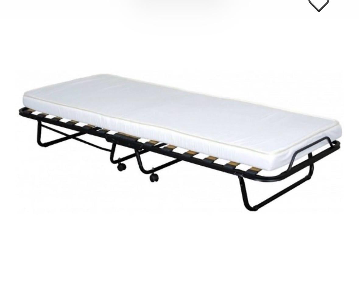 Logeerbed klapbed