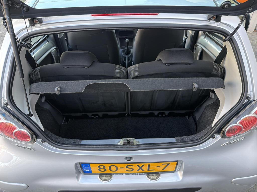 Toyota Aygo 1.0-12v comfort navigator