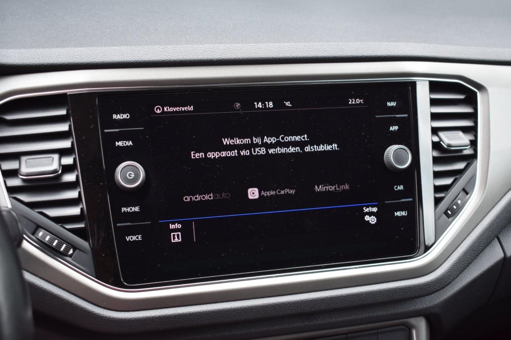 Volkswagen T-roc 1.0 tsi | virtual cockpit | trekhaak | apple carplay | and