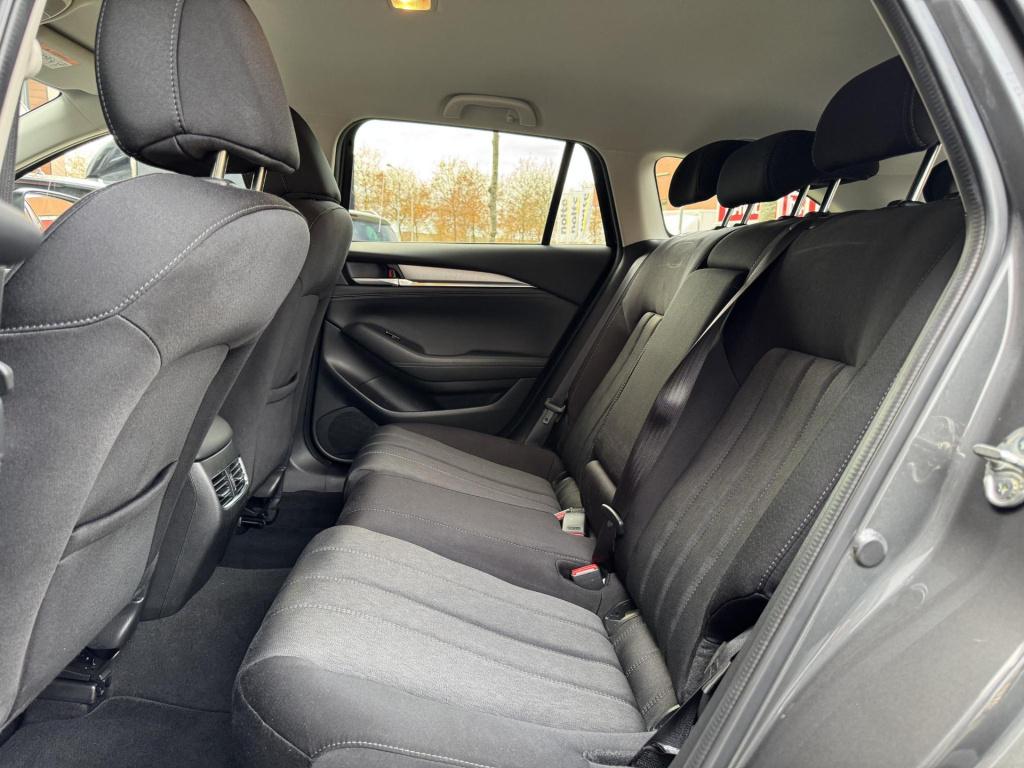 Mazda 6 sportbreak 2.0 skyactiv-g 165 centre-line nl-auto incl. afneembare 