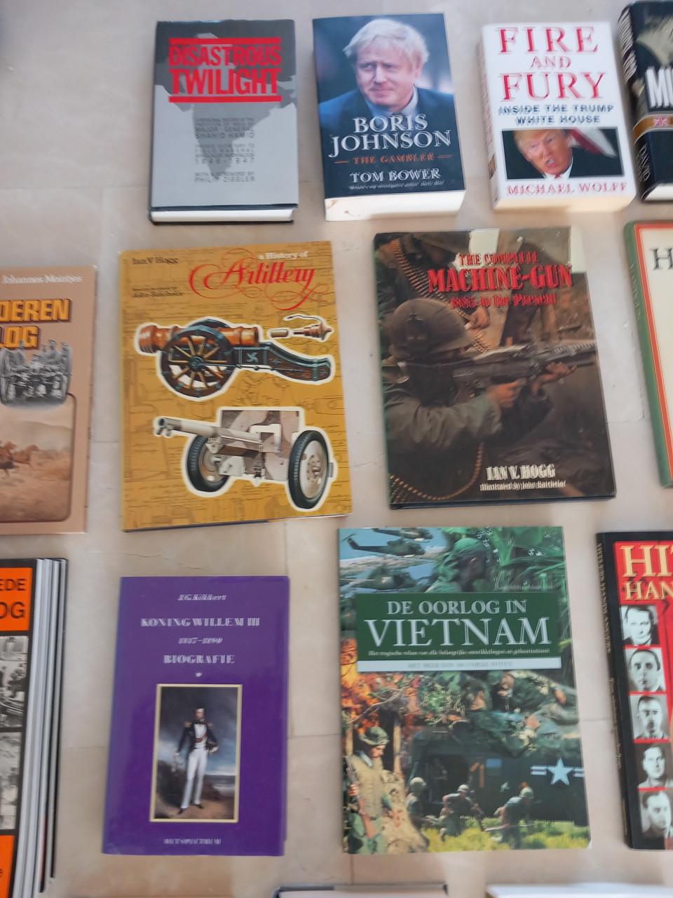 Partij boeken oa 2e wereldoorlog