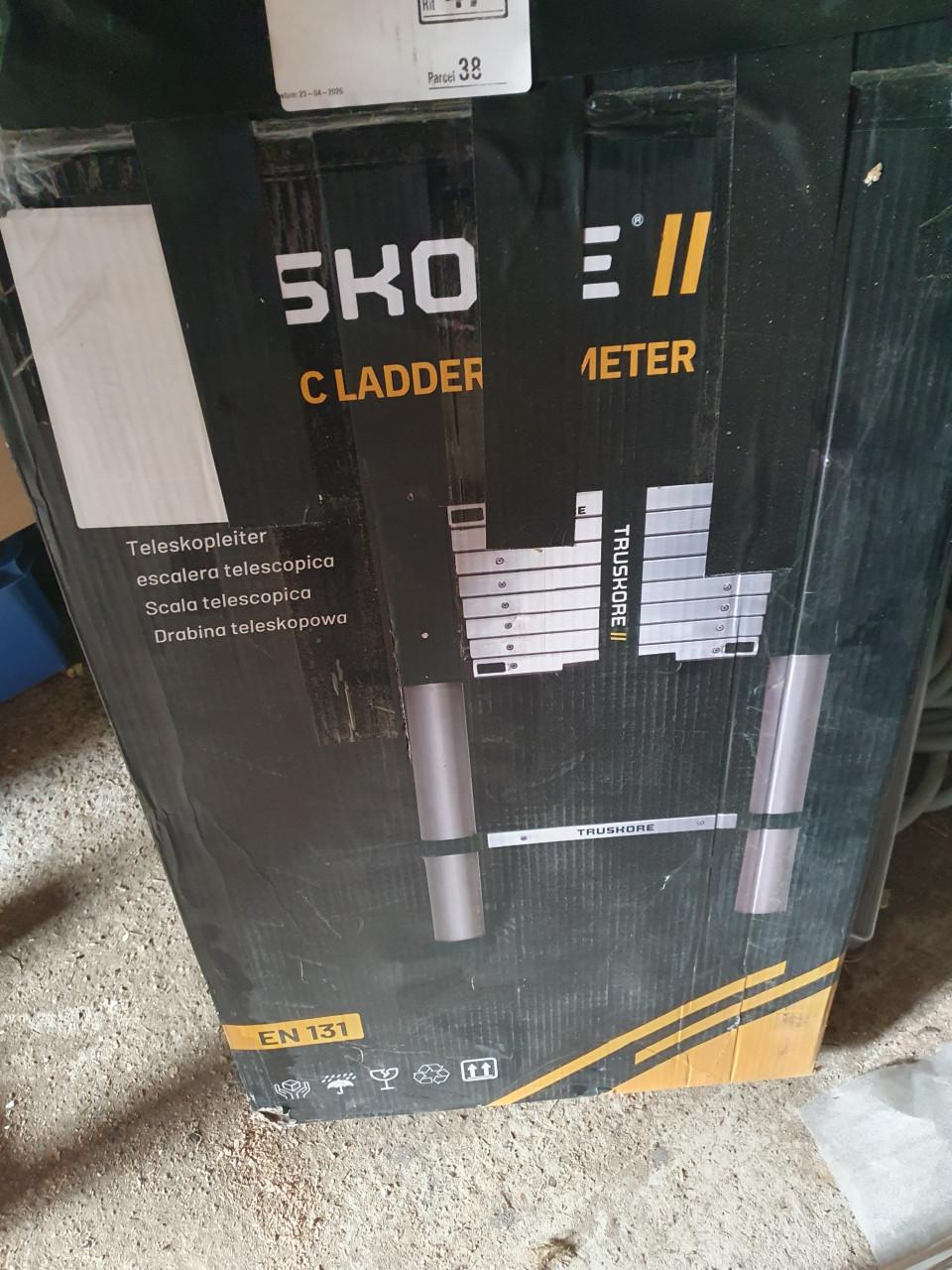 Outbee Telescopische Ladder 2,6 Meter – Aluminium – Inklapbaar – 150 kg