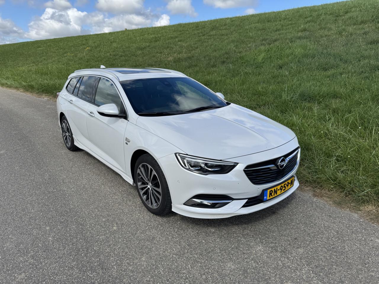 Opel Insignia Sports Tourer 1.5 Turbo 2018 OPC Line 165PK