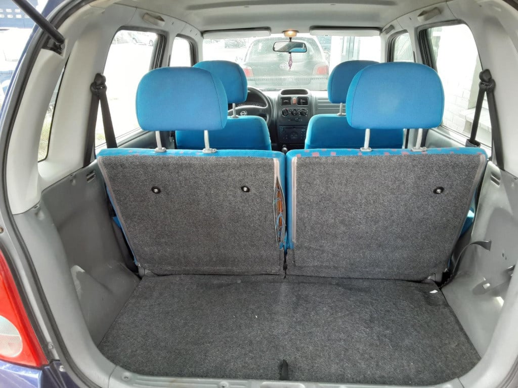 Opel Agila 1.2-16v elegance