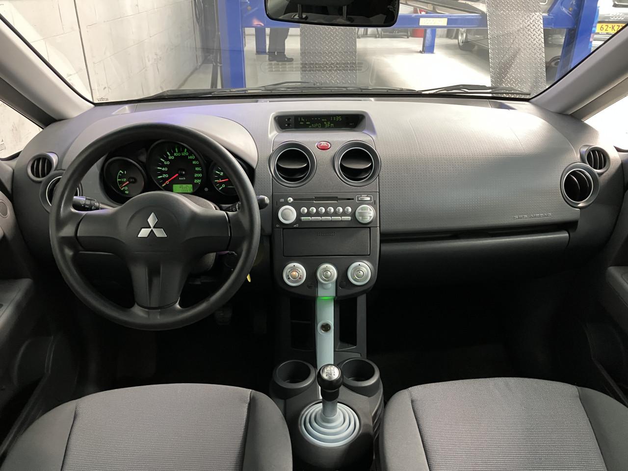 Mitsubishi Colt 139.000 km met airco