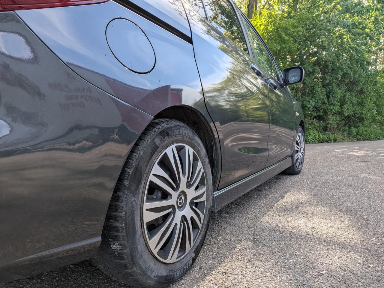 Mazda 5 2.0 7 persoons