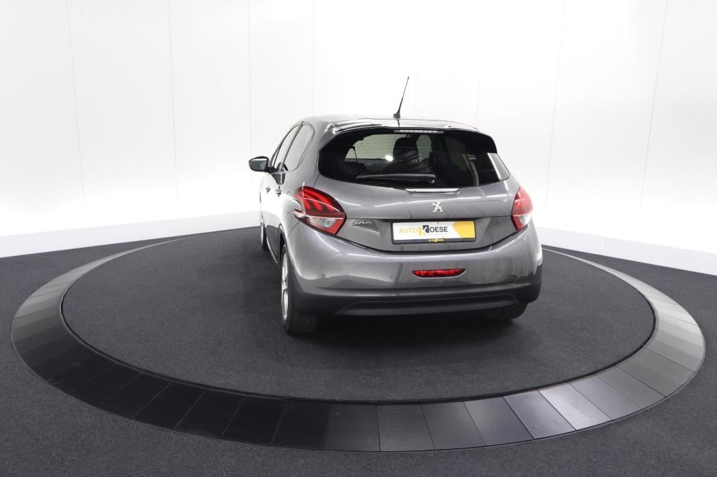 Peugeot 208 puretech 82 signature | parkeersensoren | apple carplay | navig