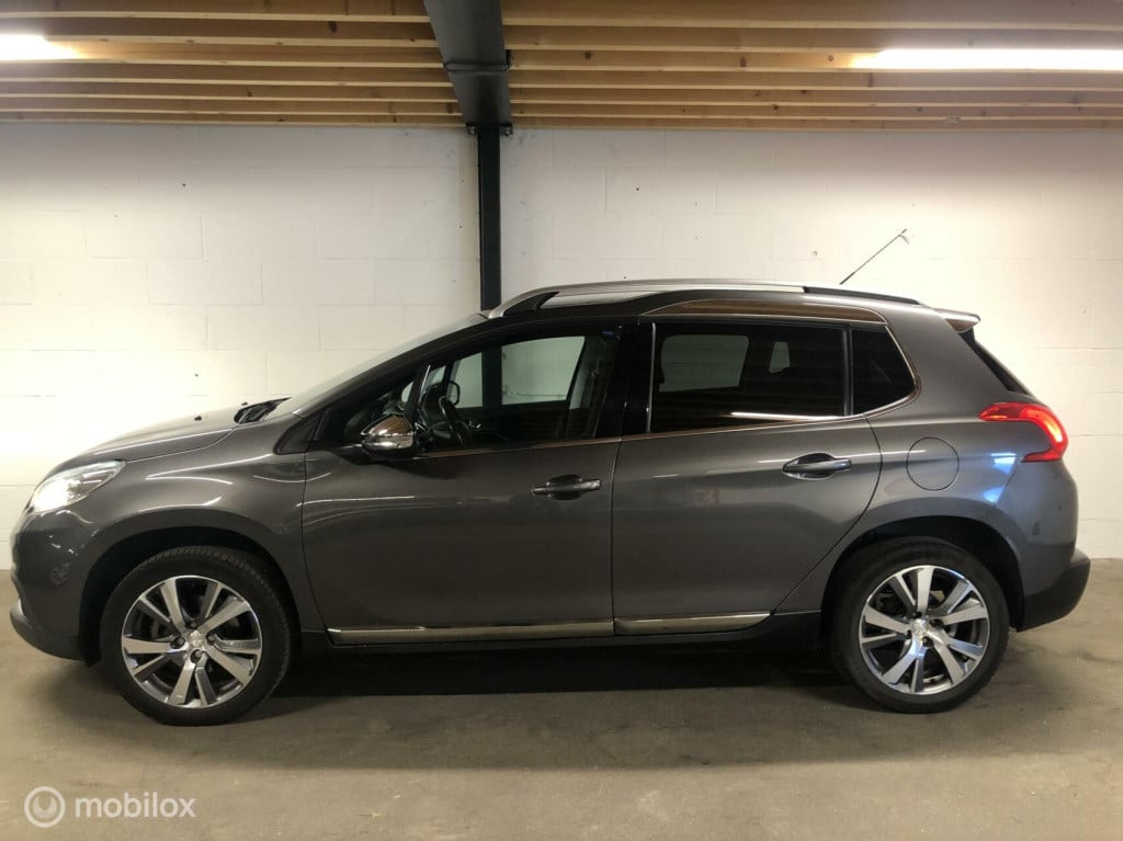 Peugeot 2008 1.2 puretech allure