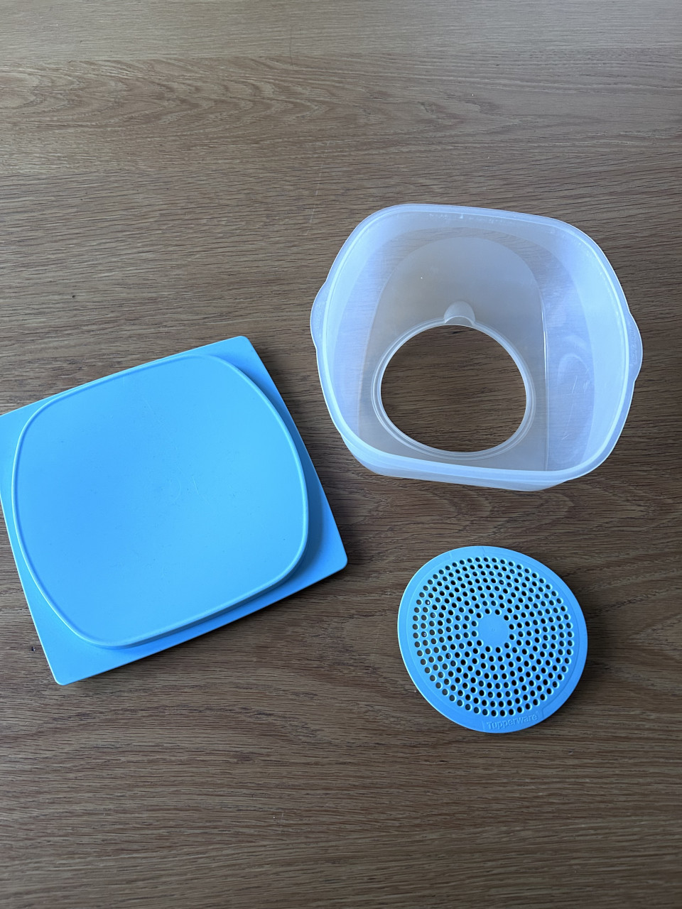 Tupperware kaasdoos