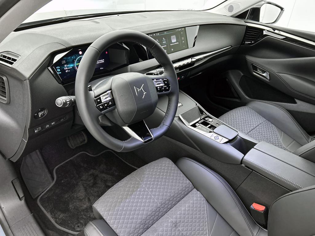 Ds Ds 4 no e-tense pallas comfort tech pack 58.3 kwh | adaptieve cruise con