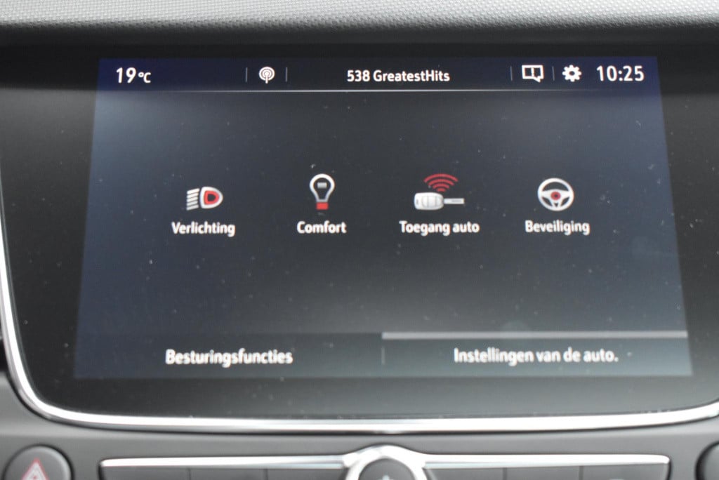 Opel Crossland X 1.2 turbo elegance