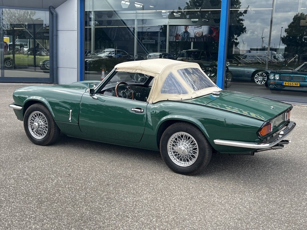 Triumph Spitfire 1500 soft top