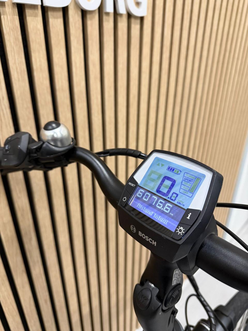 Velo de Ville Premium Bosch Active Line 50CM 6076KM 400Wh