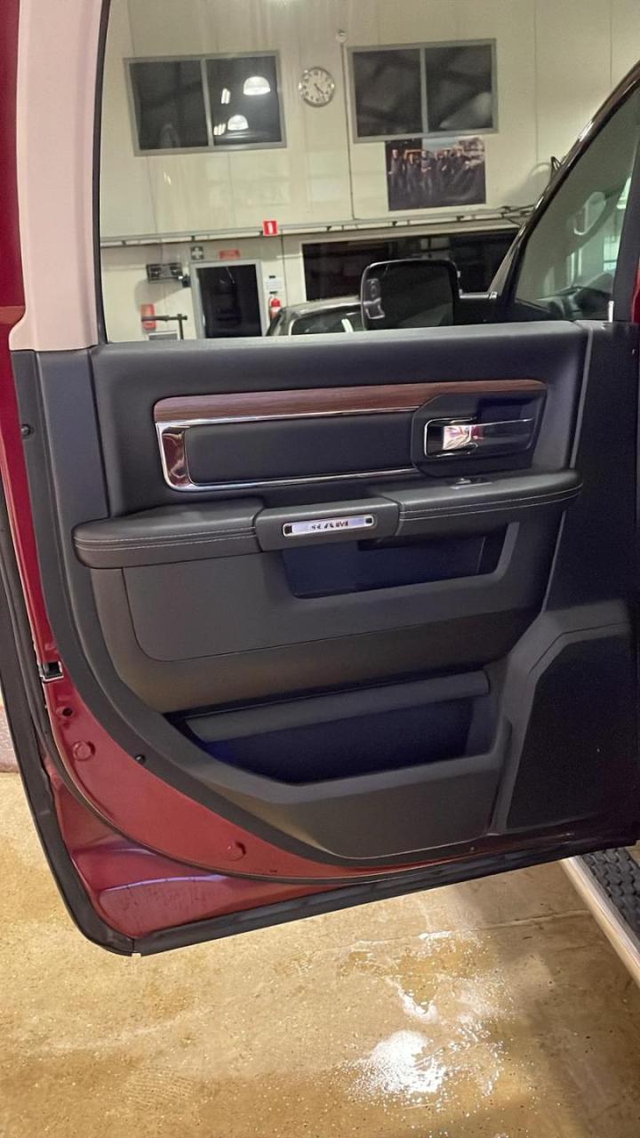 Dodge Ram 1500 5.7 v8 4x4 quad cab 6'4