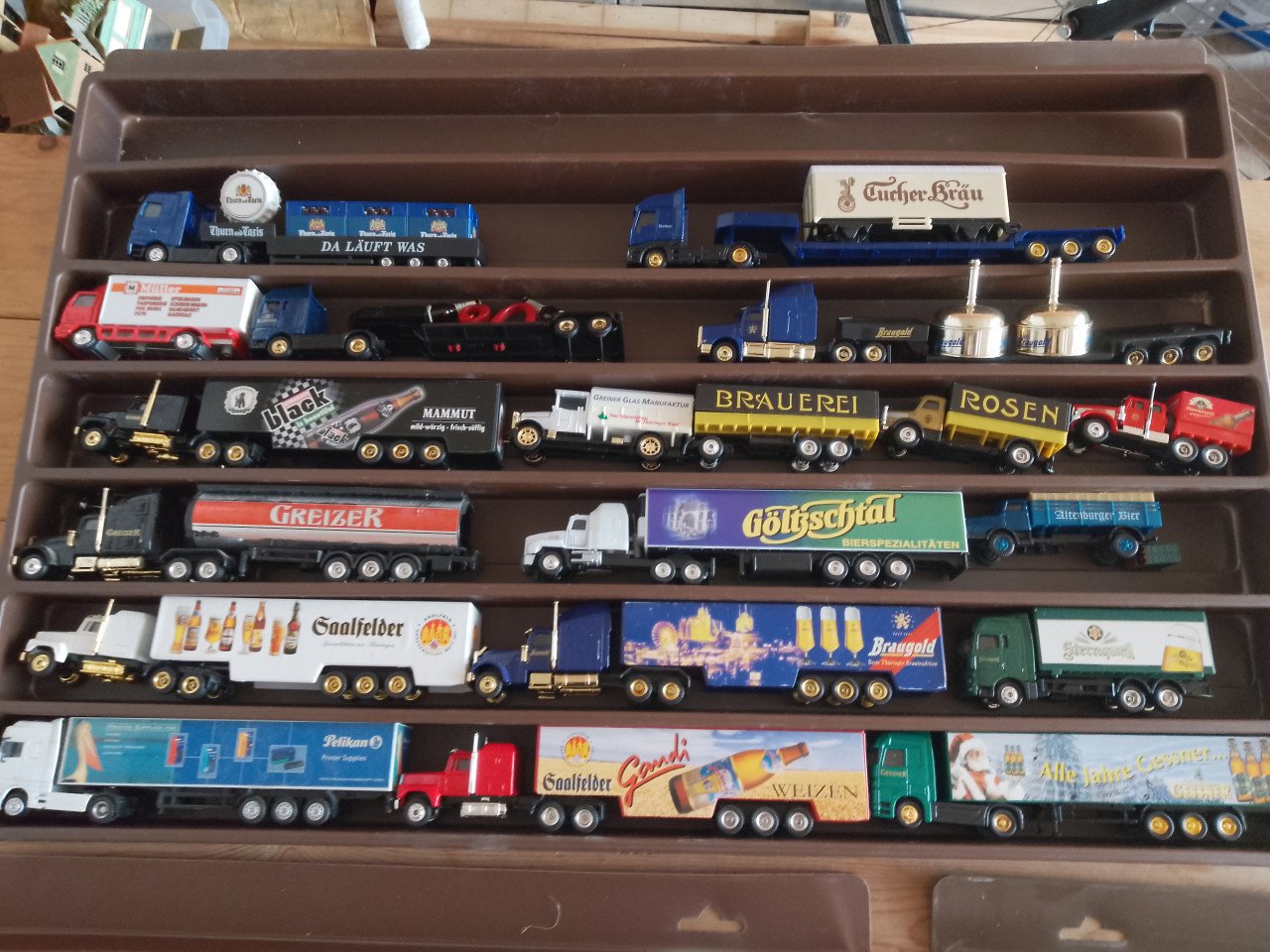 Te koop 1:87 reclame biertrucks