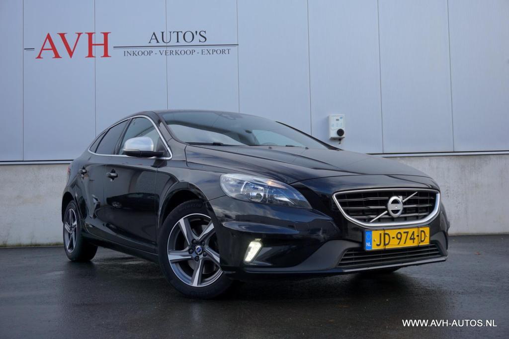 Volvo V40 2.0 t2 r-design